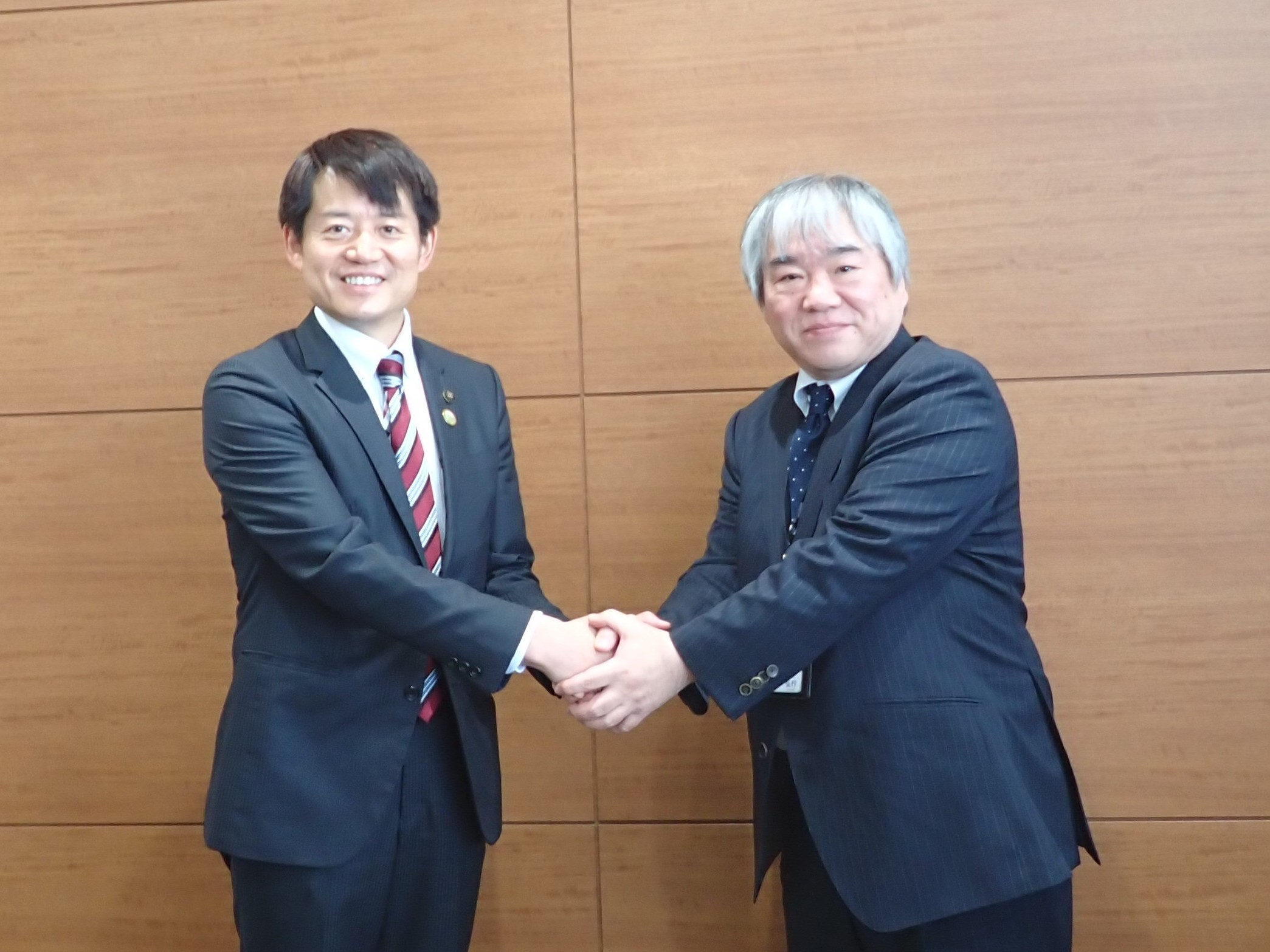米原市長