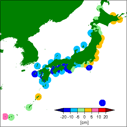 月平均潮位偏差分布