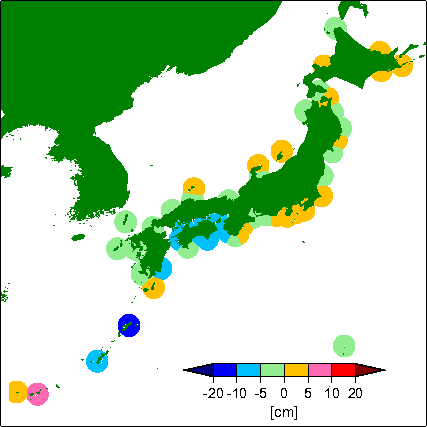 月平均潮位偏差分布