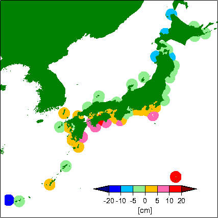 月平均潮位偏差分布