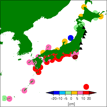 月平均潮位偏差分布