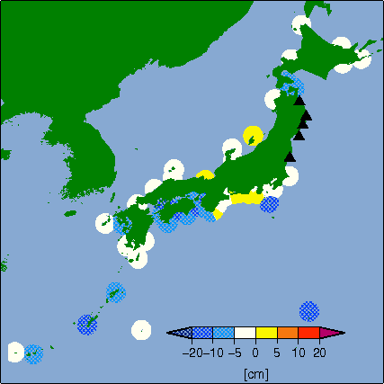 月平均潮位偏差分布