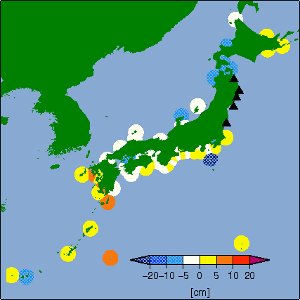 月平均潮位偏差分布