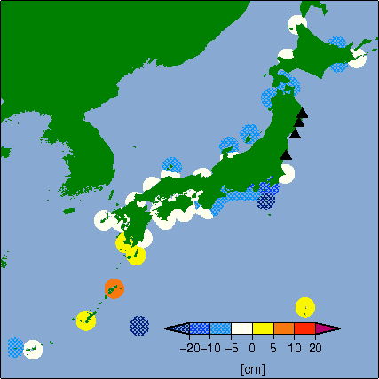 月平均潮位偏差分布
