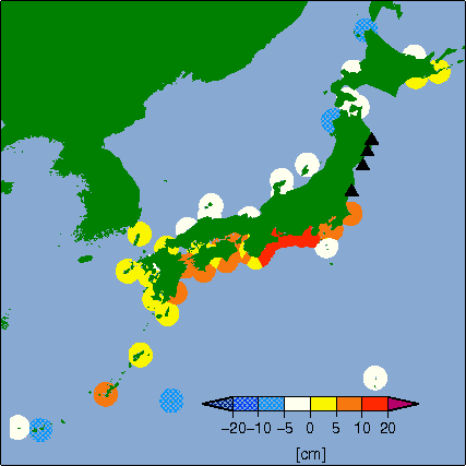月平均潮位偏差分布