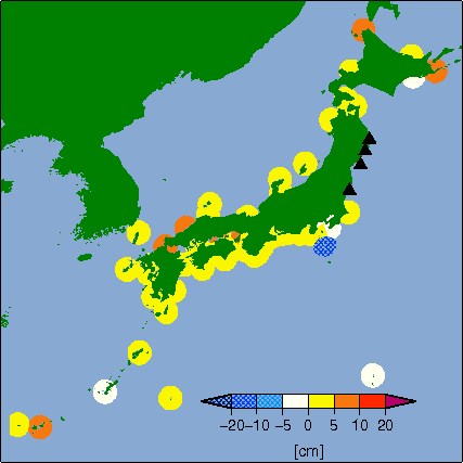 月平均潮位偏差分布