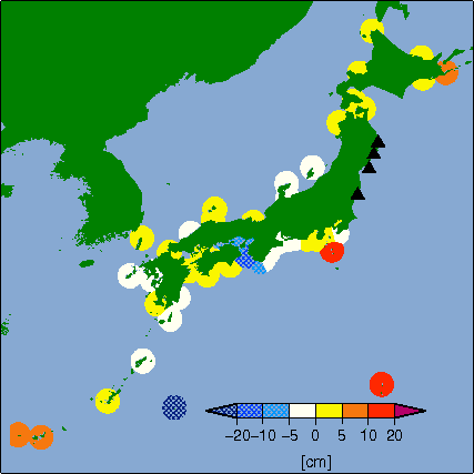 月平均潮位偏差分布