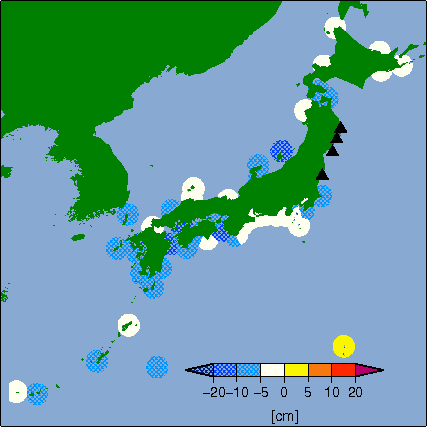 月平均潮位偏差分布