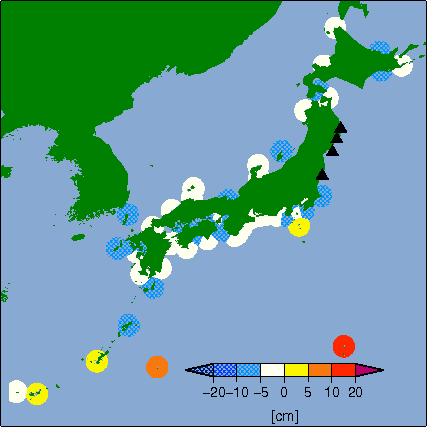 月平均潮位偏差分布