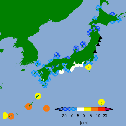 月平均潮位偏差分布