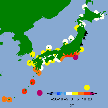 月平均潮位偏差分布