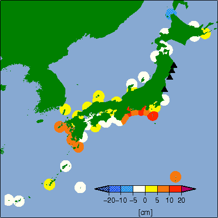 月平均潮位偏差分布