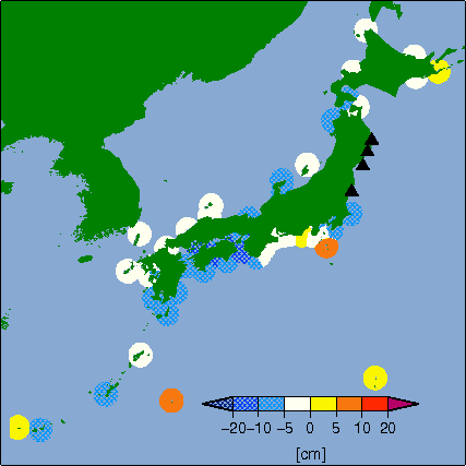 月平均潮位偏差分布