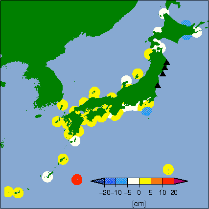 月平均潮位偏差分布