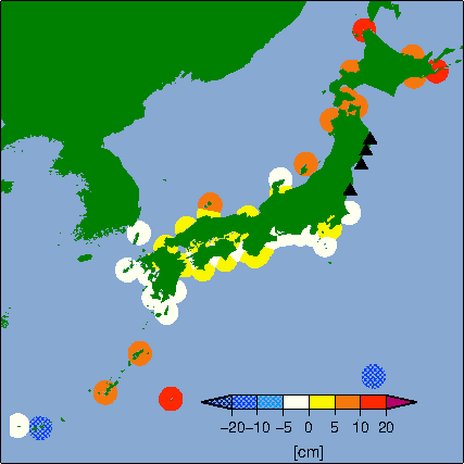 月平均潮位偏差分布