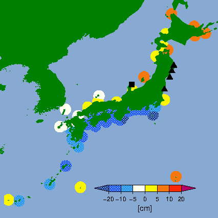 月平均潮位偏差分布