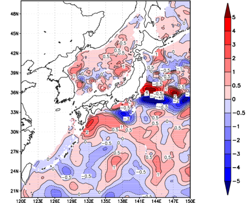 海面~740m月平均表層水温偏差分布