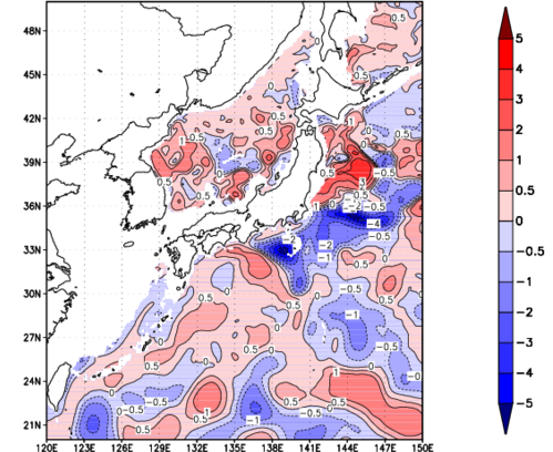 海面~740m月平均表層水温偏差分布