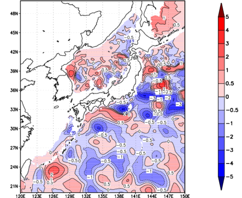海面~740m月平均表層水温偏差分布