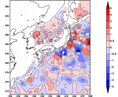 海面~740m月平均表層水温偏差分布
