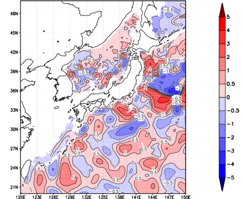 海面~740m月平均表層水温偏差分布