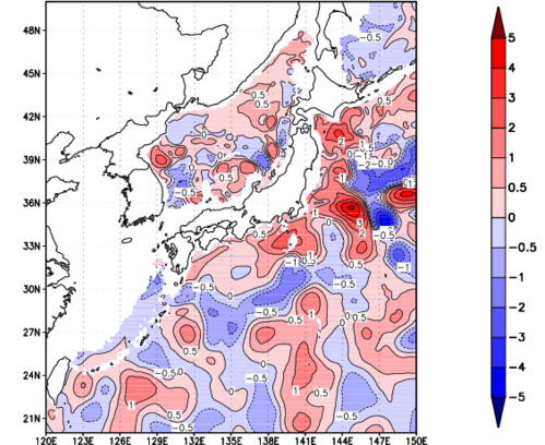海面~740m月平均表層水温偏差分布