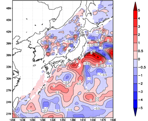 海面~740m月平均表層水温偏差分布