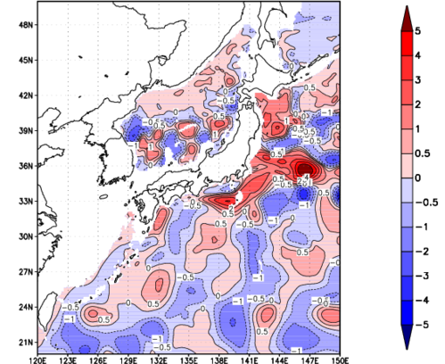 海面~740m月平均表層水温偏差分布