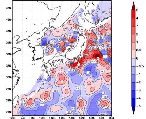 海面~740m月平均表層水温偏差分布