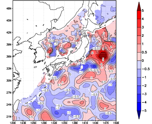 海面~740m月平均表層水温偏差分布