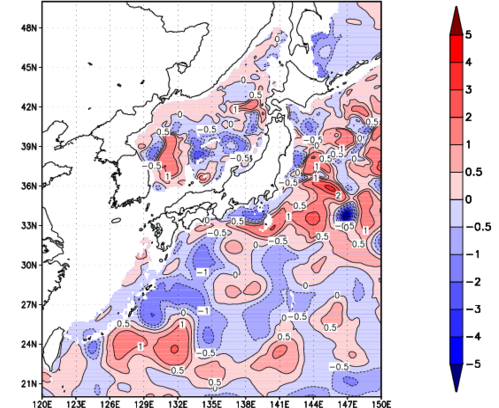 海面~740m月平均表層水温偏差分布
