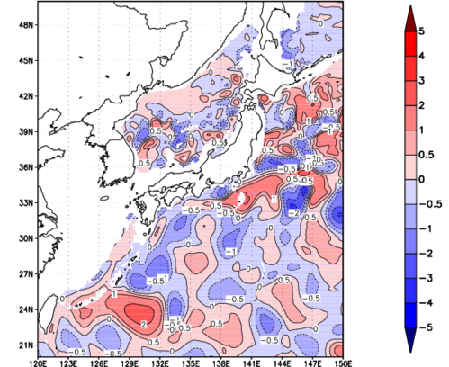 海面~740m月平均表層水温偏差分布