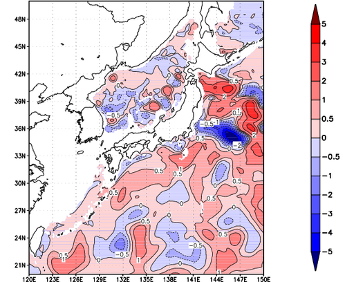 海面~740m月平均表層水温偏差分布
