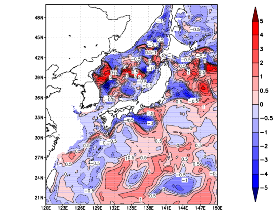 海面~100m月平均表層水温偏差分布