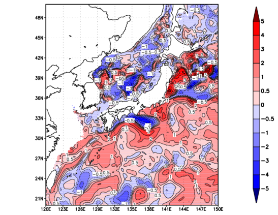 海面~100m月平均表層水温偏差分布