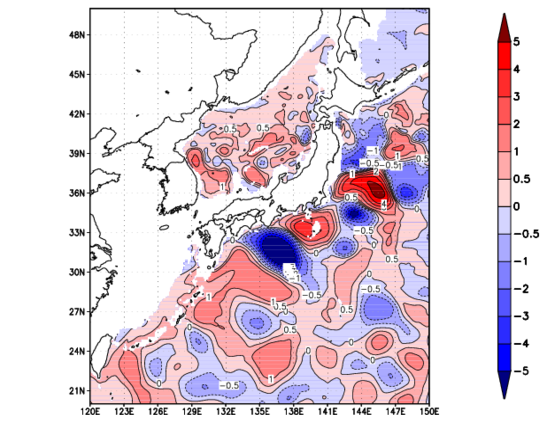 海面~740m月平均表層水温偏差分布