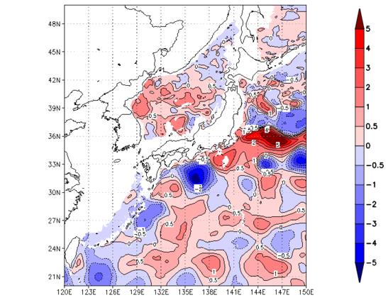 海面~740m月平均表層水温偏差分布