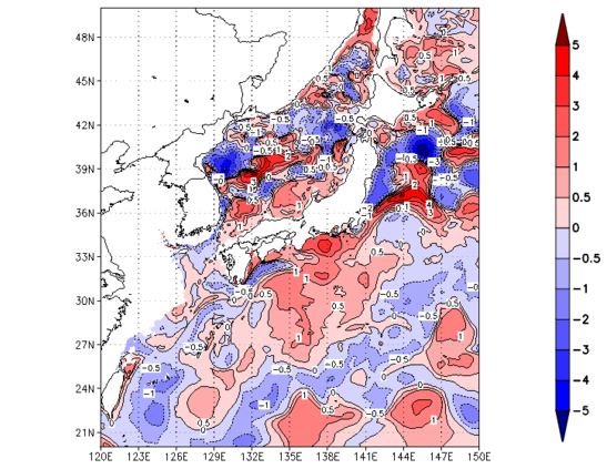 海面~100m月平均表層水温偏差分布