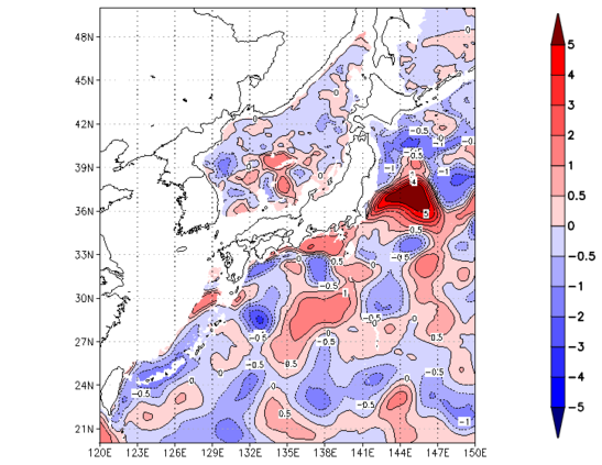 海面~740m月平均表層水温偏差分布