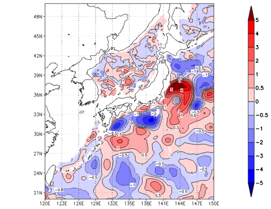 海面~740m月平均表層水温偏差分布