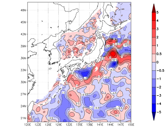 海面~740m月平均表層水温偏差分布