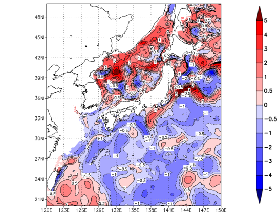 海面~100m月平均表層水温偏差分布