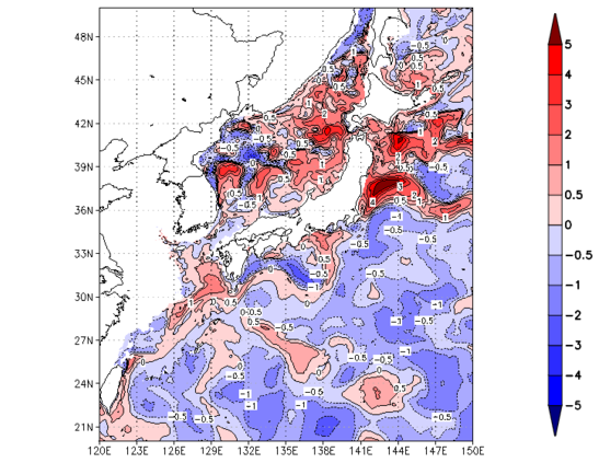 海面~100m月平均表層水温偏差分布