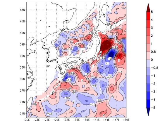 海面~740m月平均表層水温偏差分布
