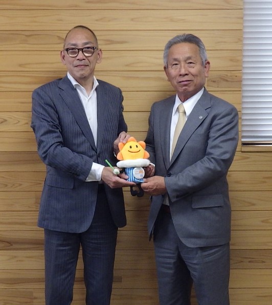 市長と気象台長