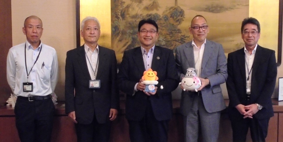 市長らと気象台長