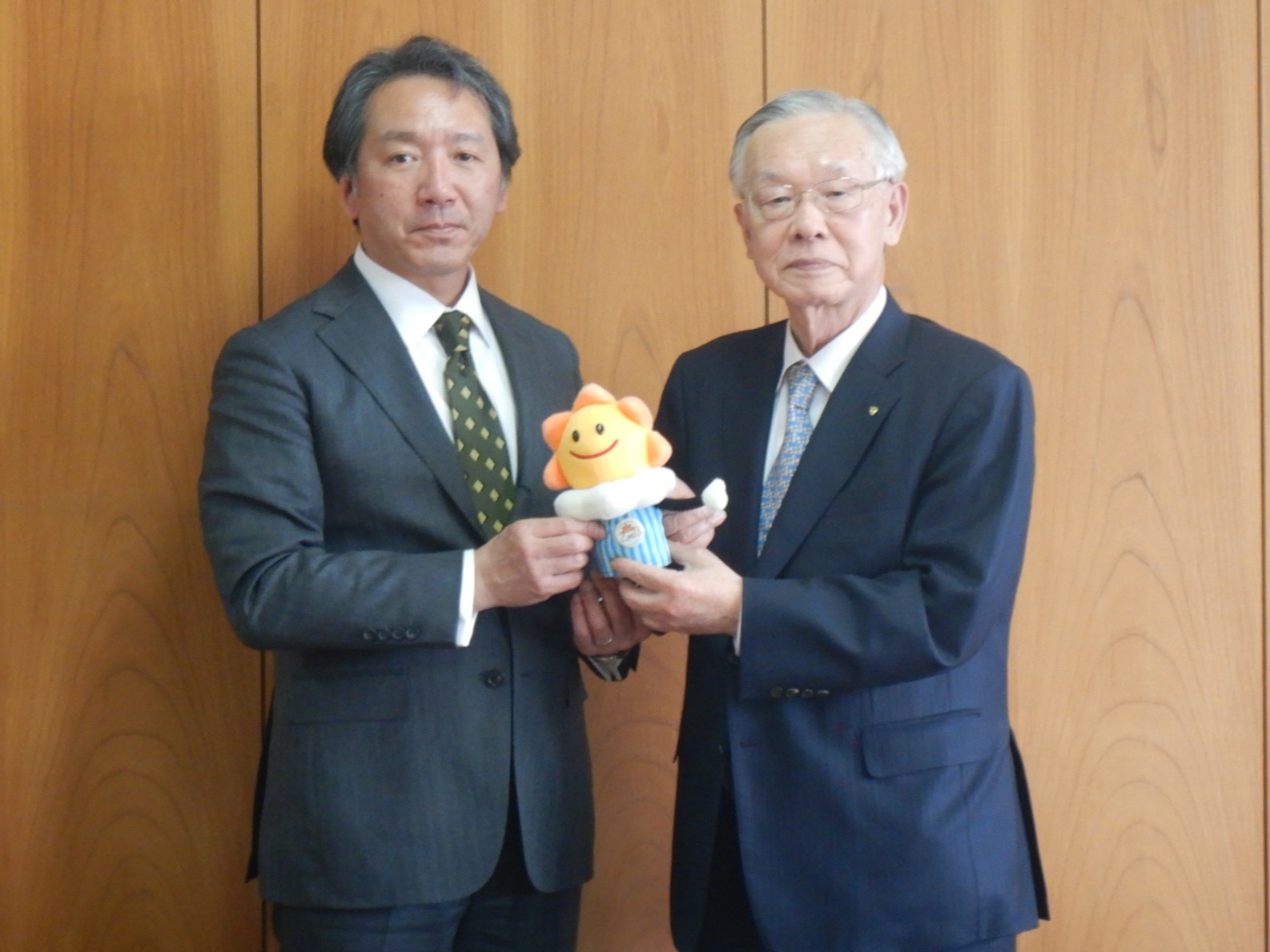 谷口市長と気象台長