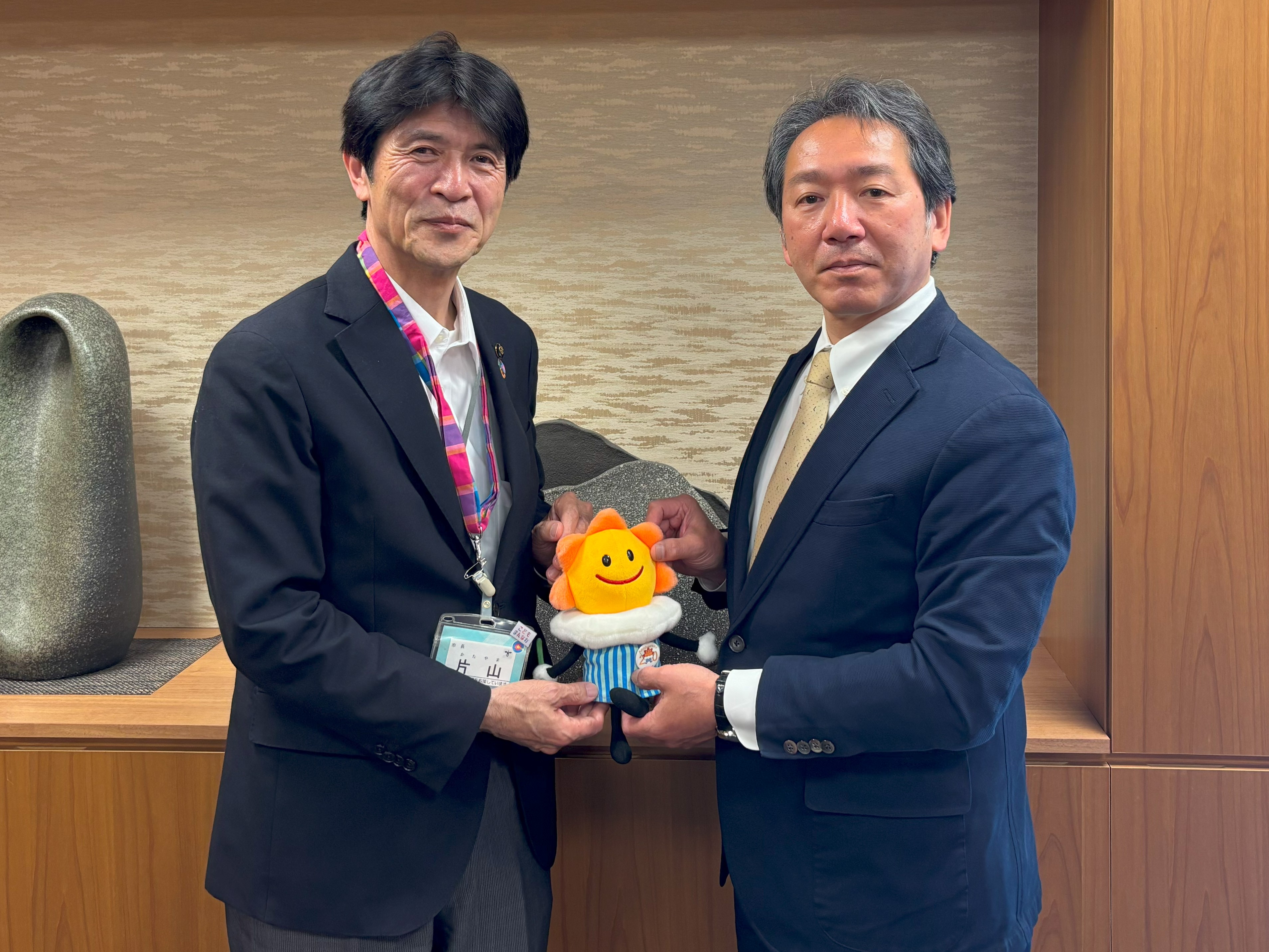 片山市長と気象台長