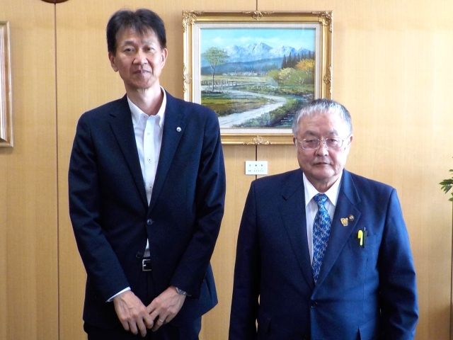 四国中央市長との懇談写真