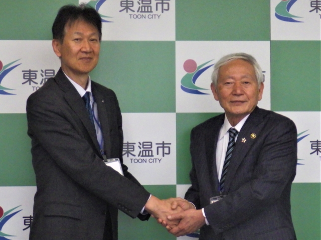 東温市長との懇談写真